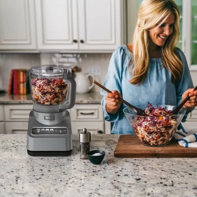 Shark Ninja - Professional Food Processor, 1000 Peak Watts, 9-Cup Capacity, Auto-iQ Preset Programs - Silver - Image 4