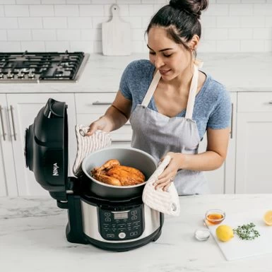 Ninja - Foodi 11-in-1 6.5-qt Pro Pressure Cooker + Air Fryer With Stainless Finish, FD302 - Stainless Steel - Image 2