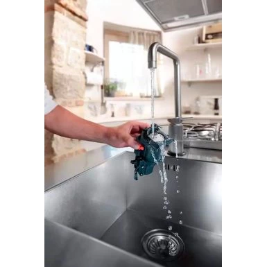 De'Longhi - Magnifica Evo Coffee And Espresso Machine - Silver - Image 6