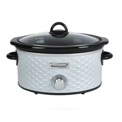 Brentwood Scallop Pattern 4.5 Quart Slow Cooker - White